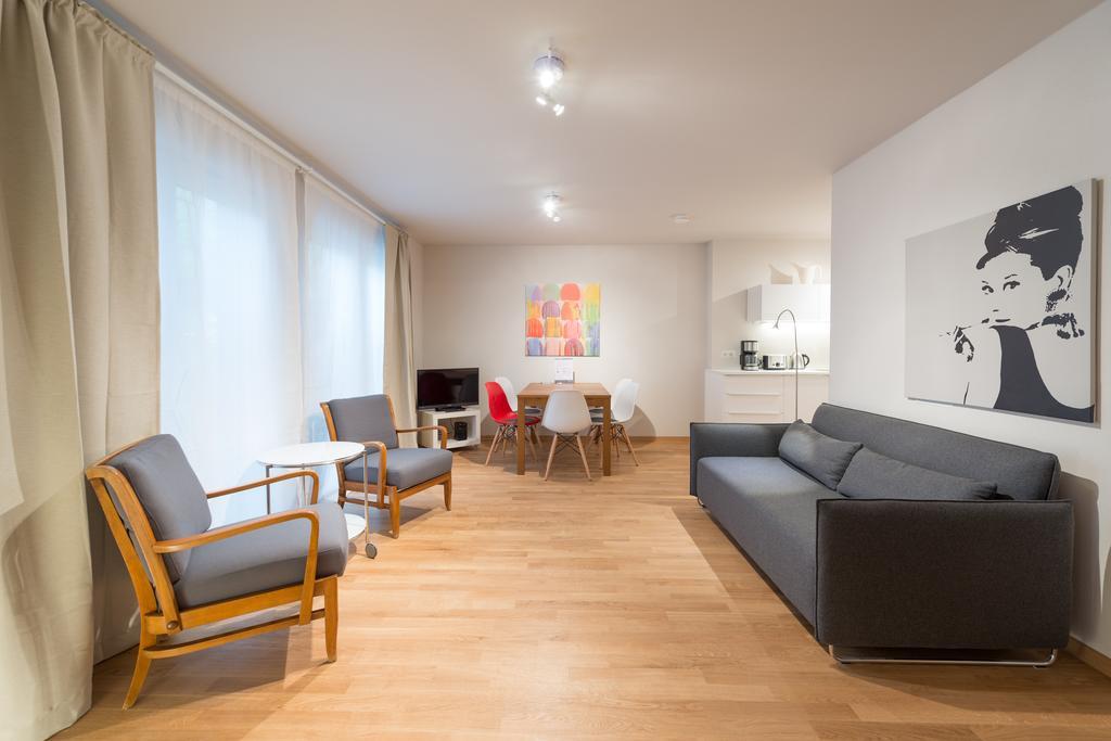 Thommen Apartment *