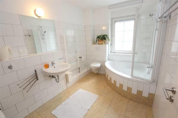 Thommen Apartment *